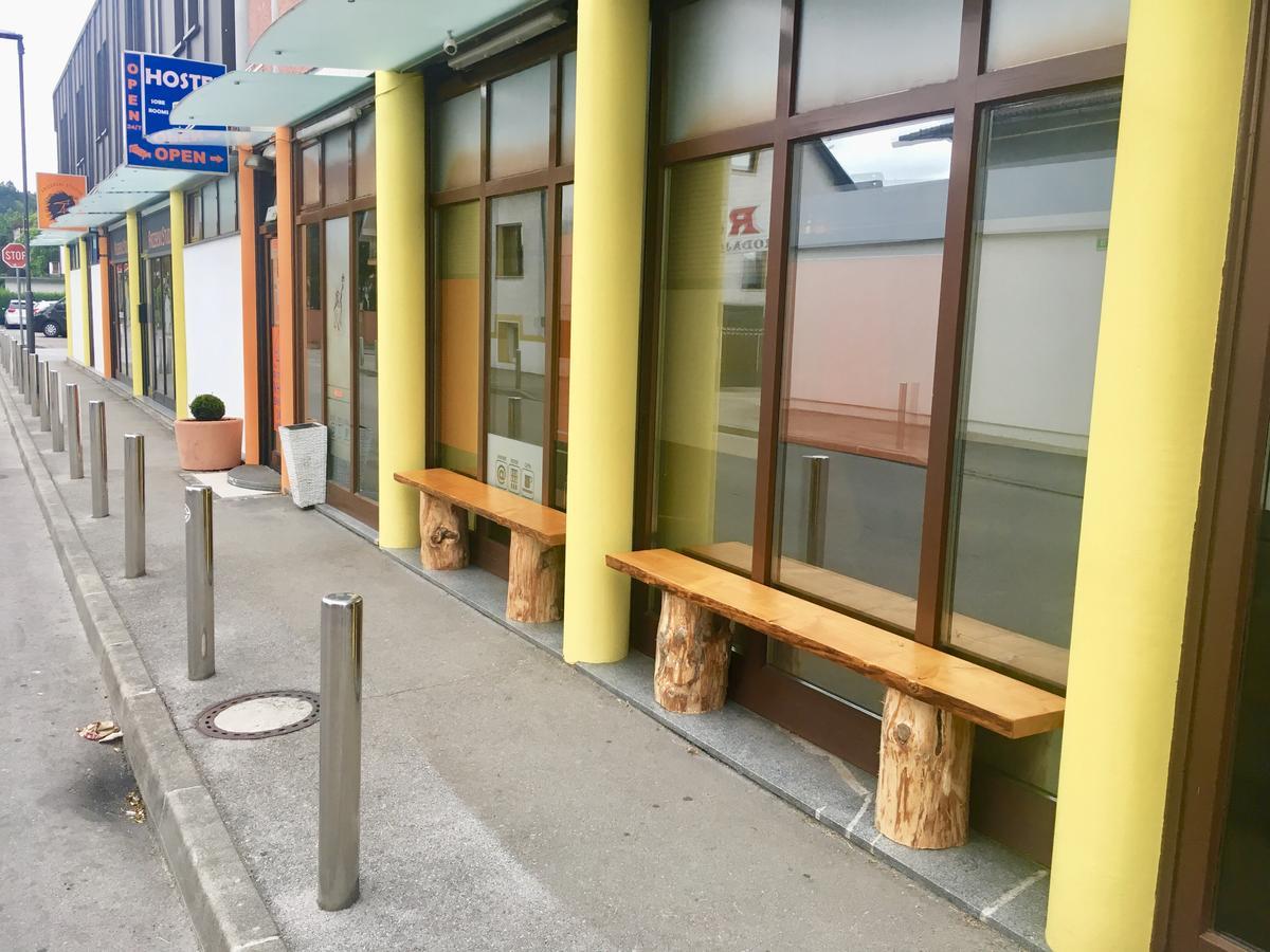 Aladin Hostel Laibach Exterior foto